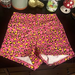 Fleo True High Games shorts